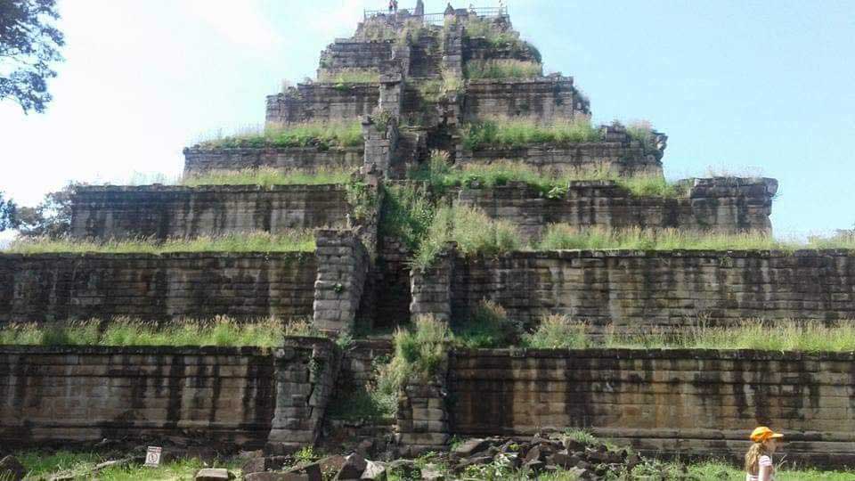 the best guide in angkor wat